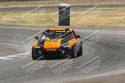 media/Jun-02-2024-CalClub SCCA (Sun) [[05fc656a50]]/Group 3/Race/
